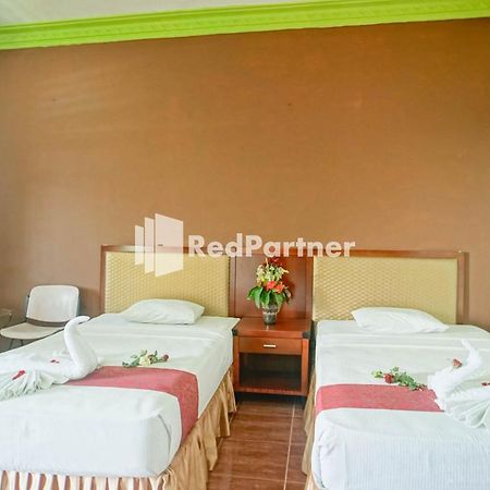 Hotel Grand Palem Redpartner Batu  Ngoại thất bức ảnh